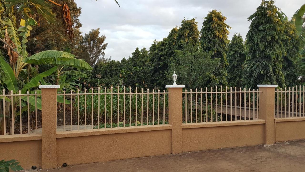 Kilimanjaro Country House Moshi Exterior foto