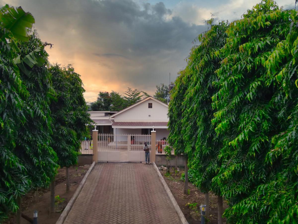 Kilimanjaro Country House Moshi Exterior foto